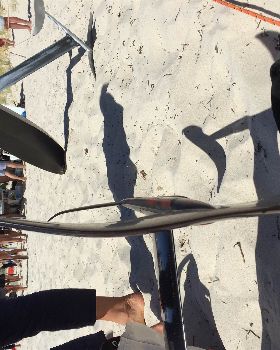 Kitesurfing