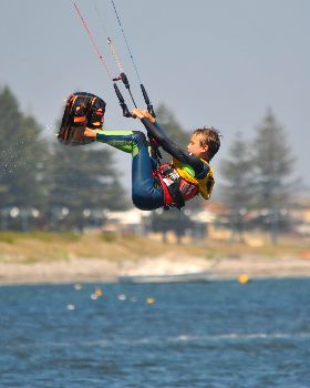 Kitesurfing