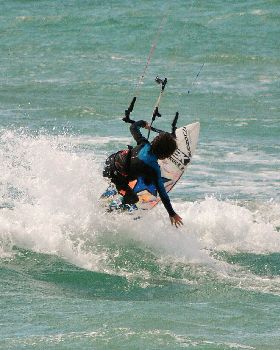 Kitesurfing