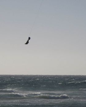 Kitesurfing