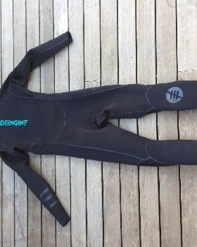 wetsuit