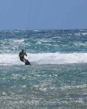 Kitesurfing