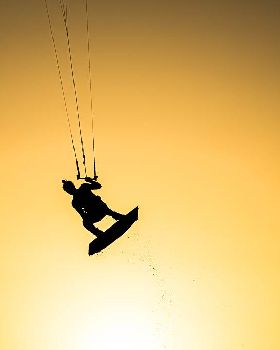Sunset kite