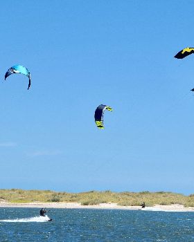 Kitesurfers at Safety Bay 26th February 2017
