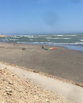 Kitesurfing