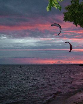 Kitesurfing