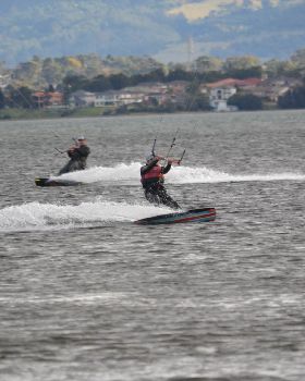 Kitesurfing