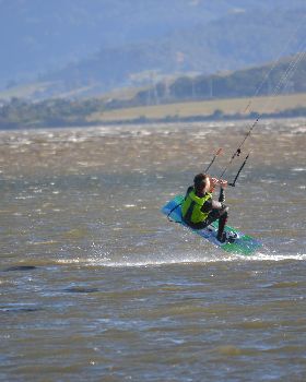 Kitesurfing