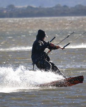 Kitesurfing
