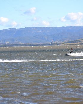 Kitesurfing