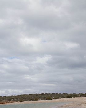 Kitesurfing