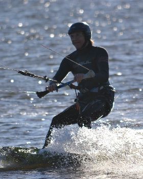 Kitesurfing