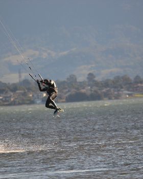 Kitesurfing