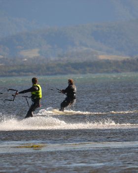 Kitesurfing
