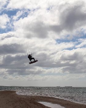 Kitesurfing