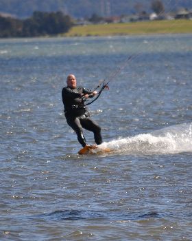 Kitesurfing