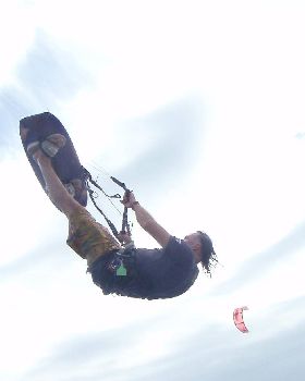Kitesurfing