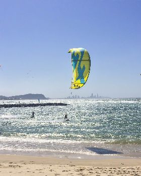 Today in Currumbin QLD was such a great day! Wind was solid :) OMG we love kiteboarding so much!