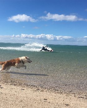 Kitesurfing