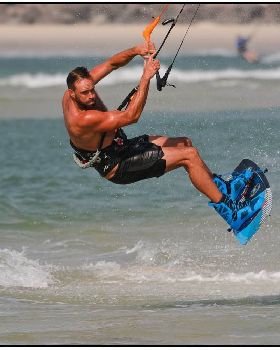 Currumbin alley
