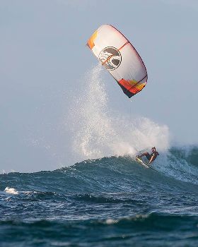 cabrinha-2018-drifter-kite-alt4-zoom