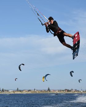 Kitesurfing