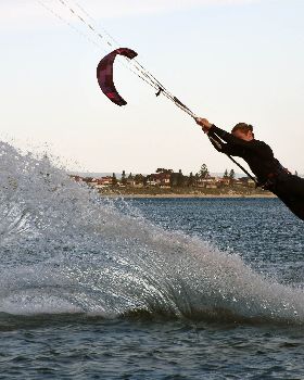 Kitesurfing