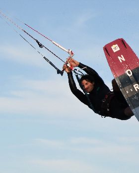 Kitesurfing