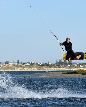 Kitesurfing