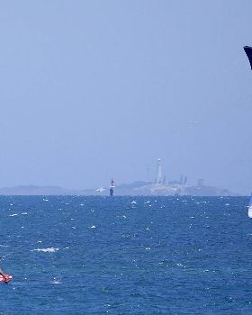 Foiling around Ammo Jetty