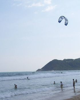 kiteboarding in China 