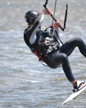 Kitesurfing
