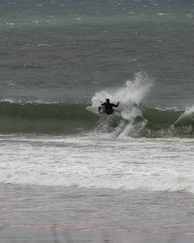 Kitesurfing