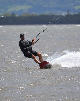 Kitesurfing