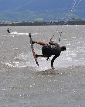 Kitesurfing