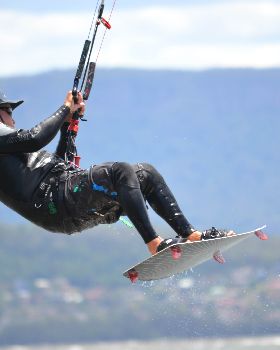 Kitesurfing