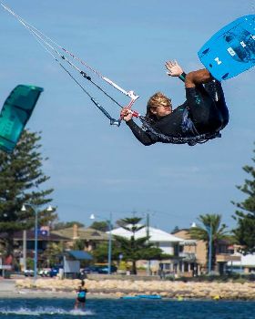 Kitesurfing