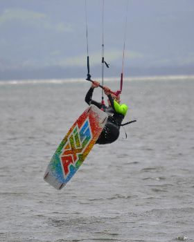 Kitesurfing