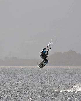 Kitesurfing