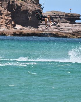 Kitesurfing