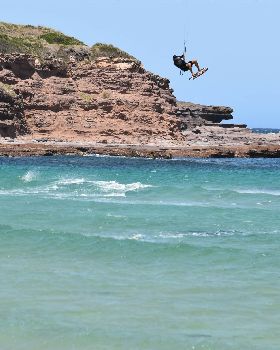 Kitesurfing