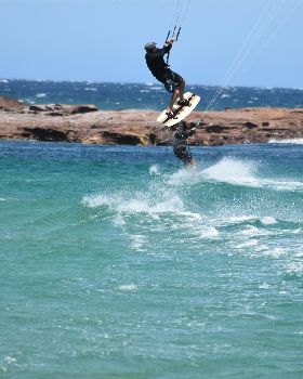 Kitesurfing