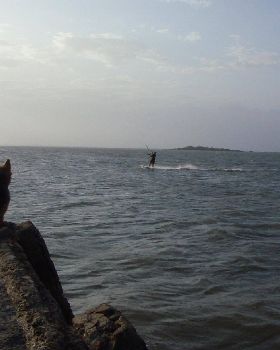 Kitesurfing