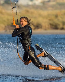 Kitesurfing