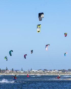 Kitesurfing