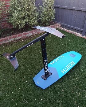 Kitesurfing