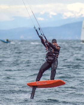okarbon-hydrofoil-kitefoil-session (15 of 15)