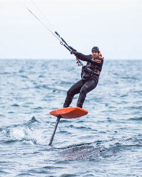 okarbon-hydrofoil-kitefoil-session (8 of 15)