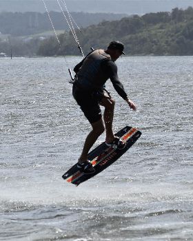 Kitesurfing