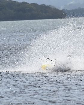 Kitesurfing